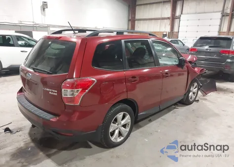 2015 Subaru Forester 2.5I Premium из США, поврежденный, VIN JF2SJADC9FH801733